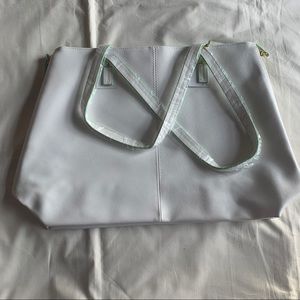 Elizabeth Arden Vintage White Tote Bag